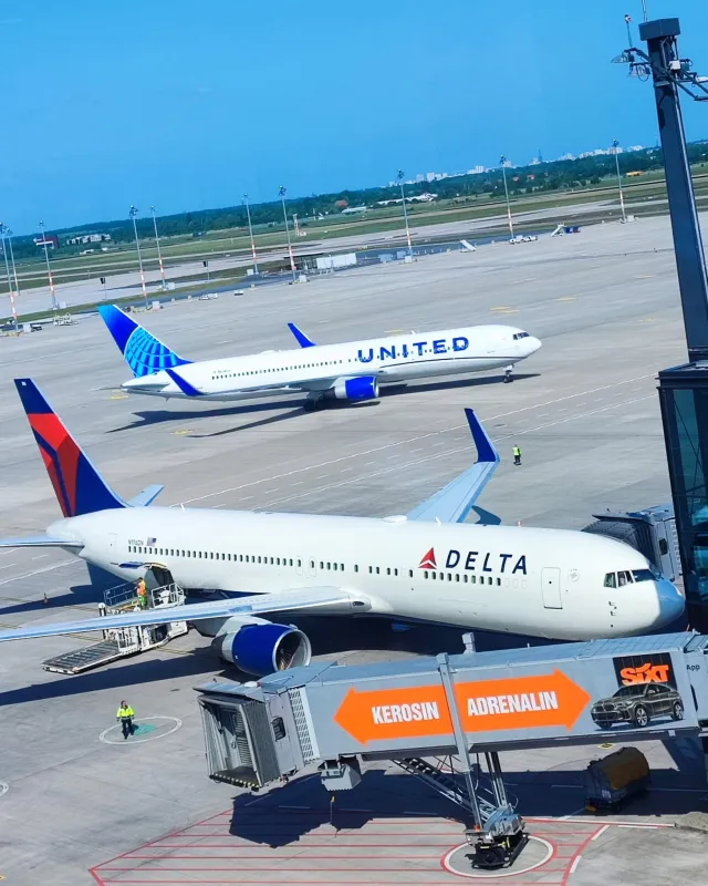Airlines USA - Berlin