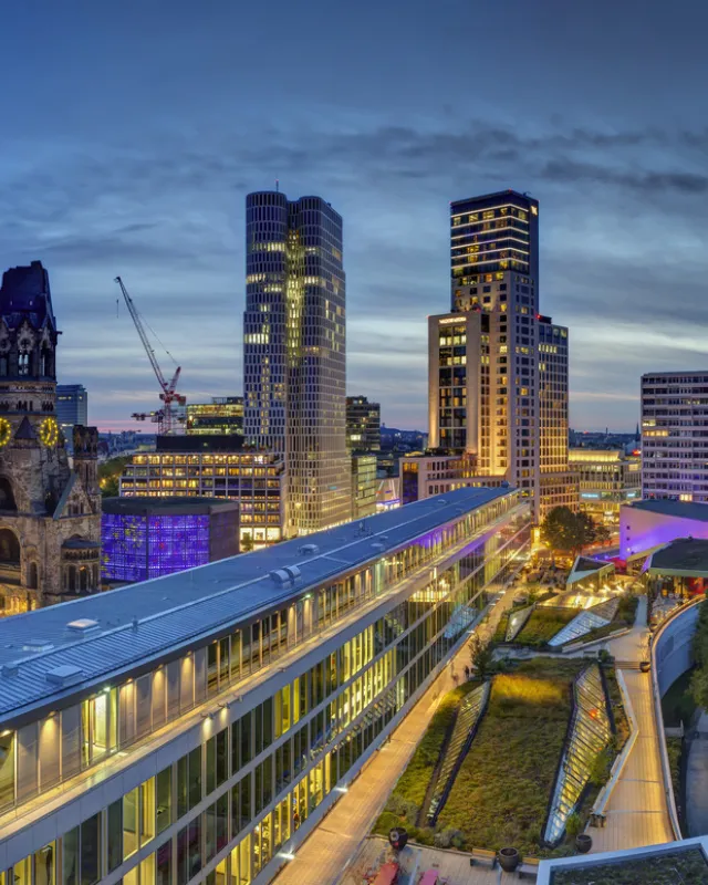 City-West am Abend