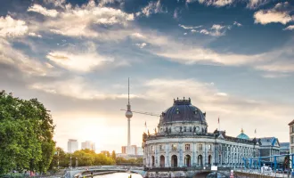 Spreeblick auf die Museumsinsel