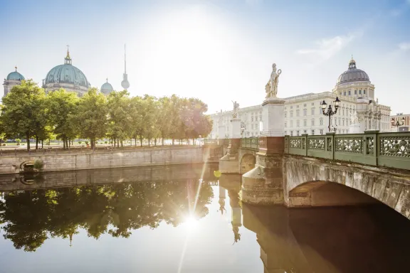 Panorama vom Humboldt Forum und dem Berliner Dom